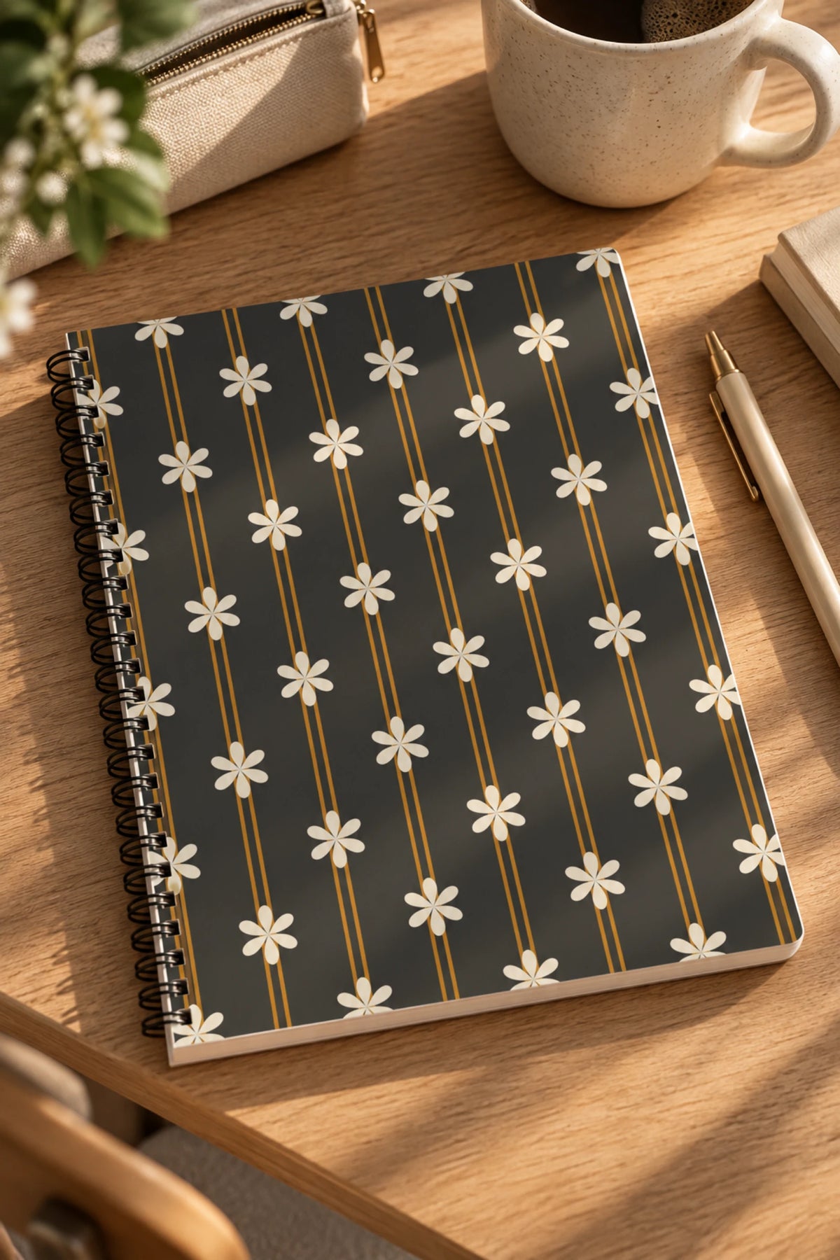 Navy Daisy